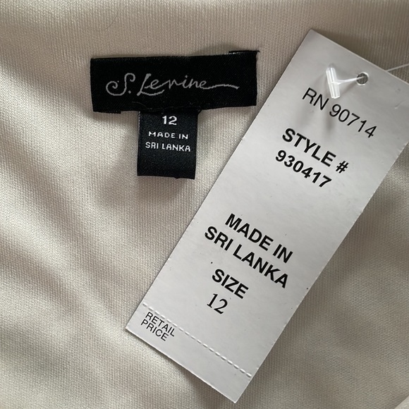 S.Levine Ivory Lace dress - Picture 4 of 6